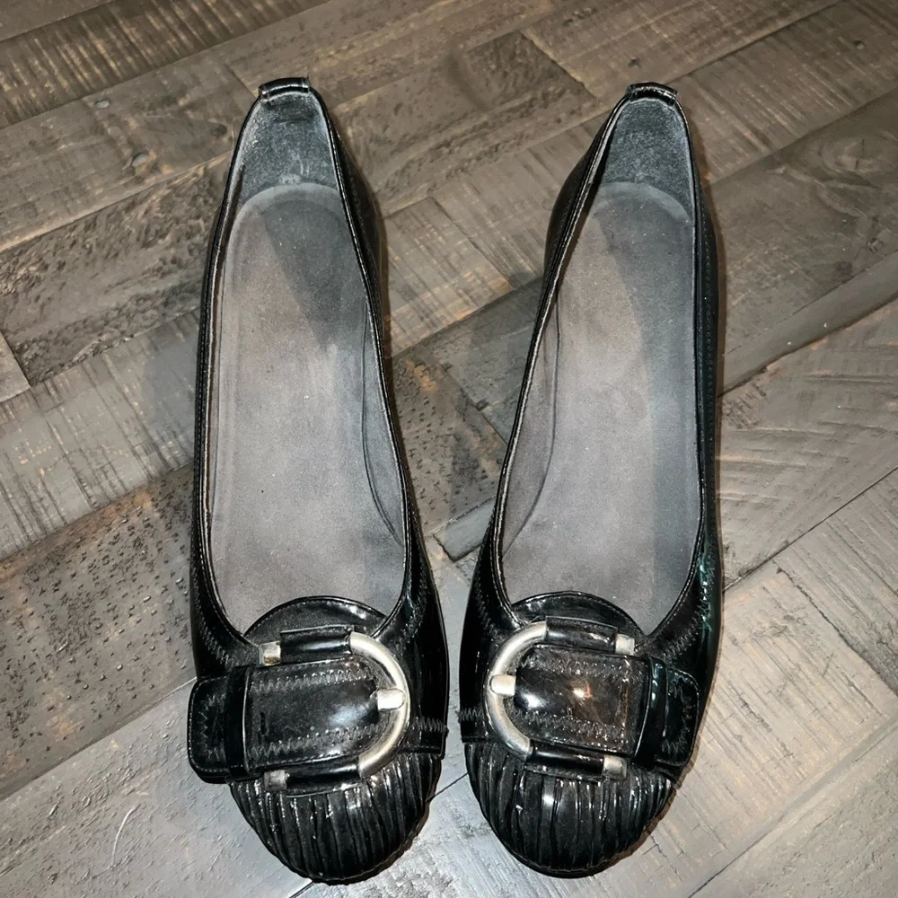 Stuart Weitzman Black Patent Leather Buckle Wedge Pumps Made in Spain Size 8